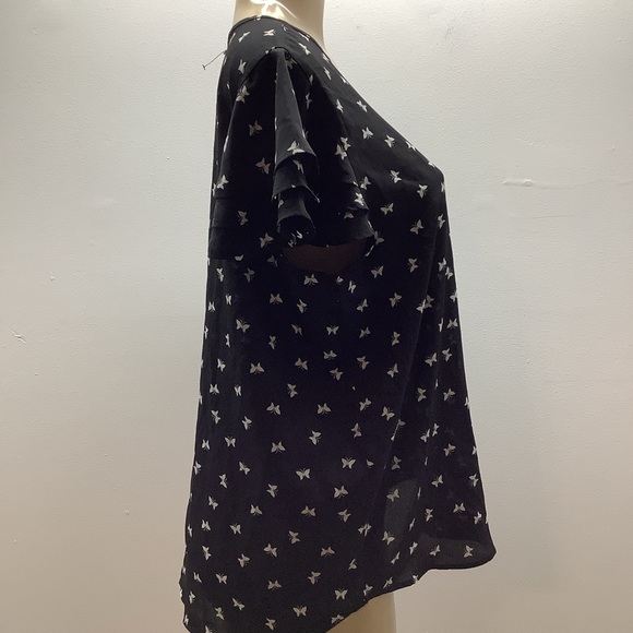 Sweet Rain Size 2X Black and White Butterfly Print Blouse. New With Tags - Picture 3 of 9